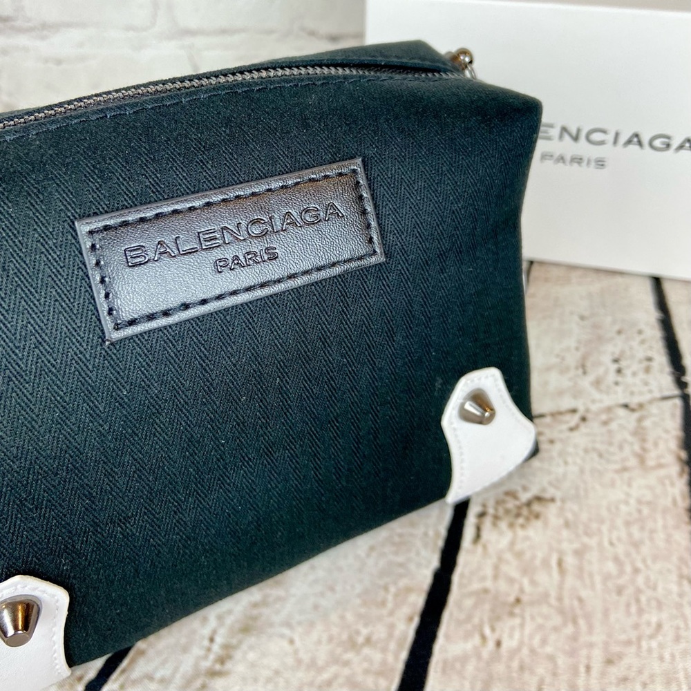 Balenciaga beauty parfum pouch crossbody bag - Picture 2 of 13